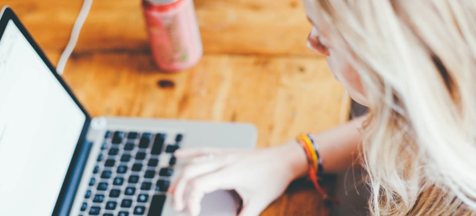 Who can you send an automated email message to?